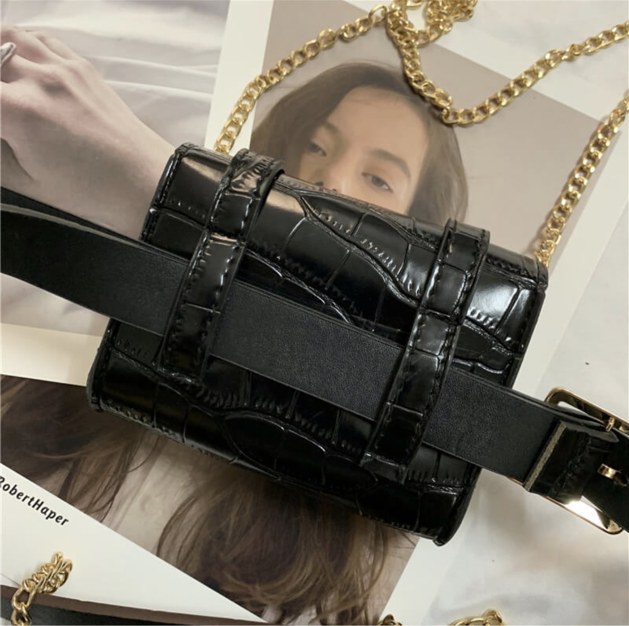 Metal Chain Mini Waist Bag