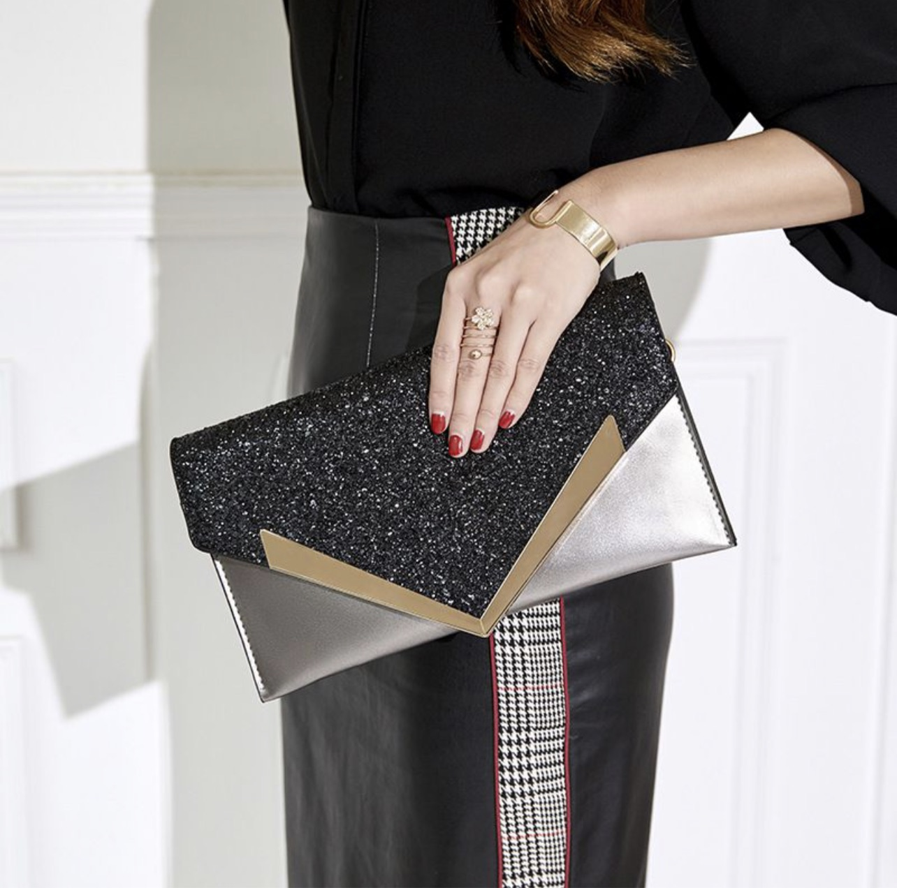 Sequin envelope clutch