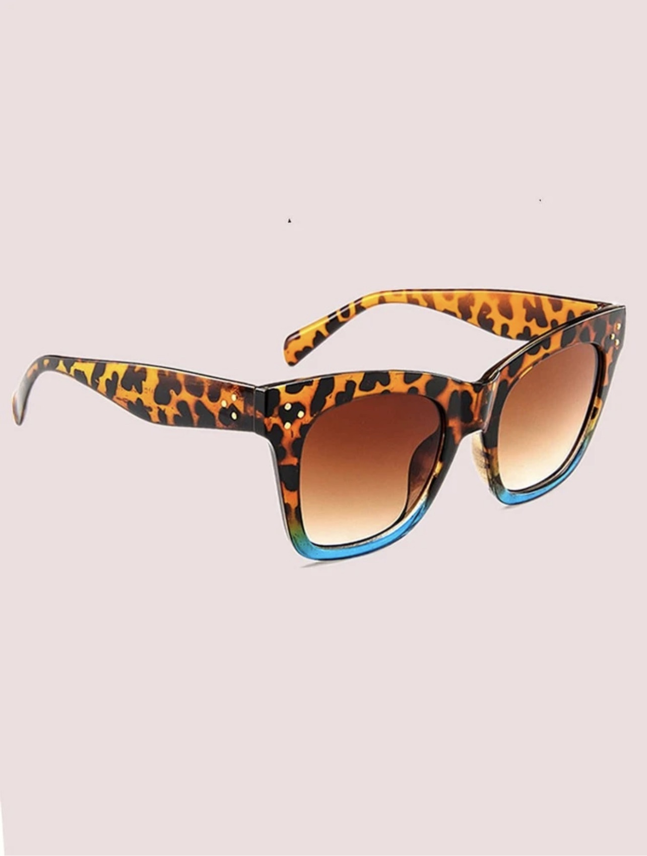 Leopard blues